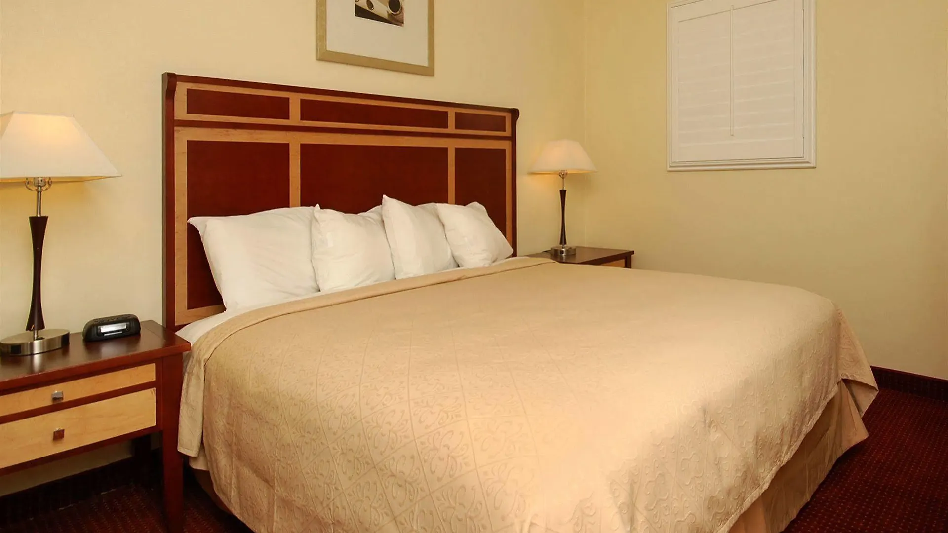 Hotel Ramada By Wyndham Tempe Near Asu